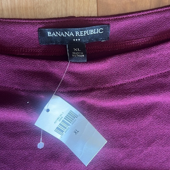 Banana Republic Women’s Business Casual Top - Maroon - XL NWT - Picture 2 of 5